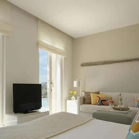 In Tranquil Hillside Location *