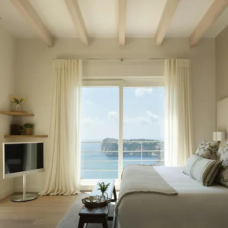 Villa In Tranquil Hillside Location Andratx